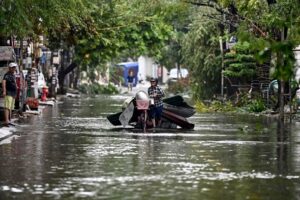 Новини світу - У В’єтнамі вирує тайфун: пошкоджено тисячі будинків, є загиблі