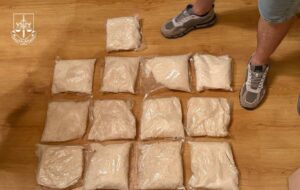Новини України - В Одесі затримали 18-річного "закладчика" наркотиків