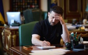 Новини України - Зеленський підписав закон про відпустки військовим