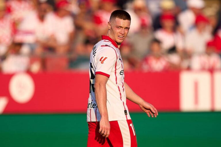 Новини спорту - Жирона визначила суму, за яку готова відпустити Циганкова