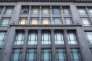 Новини світу - "Для фінансування війни": Мінфін РФ запропонував підвищити ПДВ до 22%