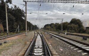 Новини України - Під Києвом пасажирський поїзд на смерть збив пенсіонерку