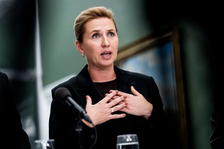 Новини світу - Прем'єр Данії офіційно відреагувала на інцидент з дронами