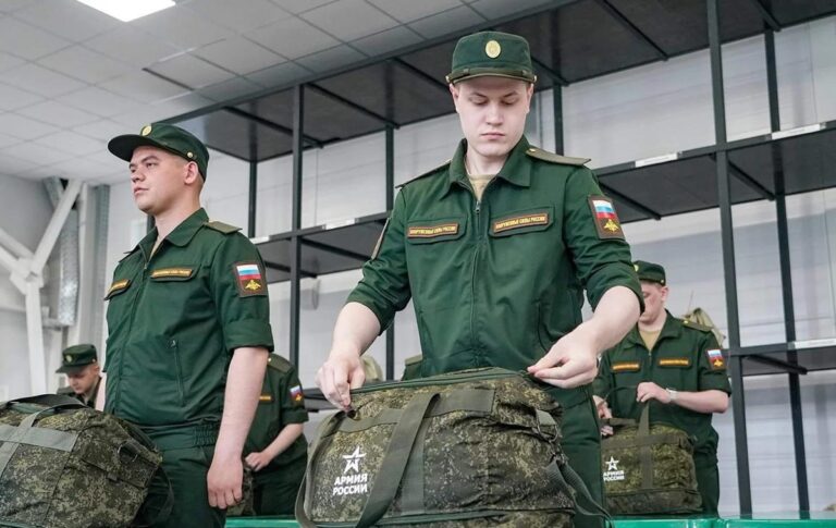 Новини світу - Путін оголосив призов в армію 135 тисяч росіян