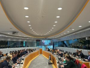 Новини політики - Україна зробила історичний крок на шляху до ЄС - Кулеба