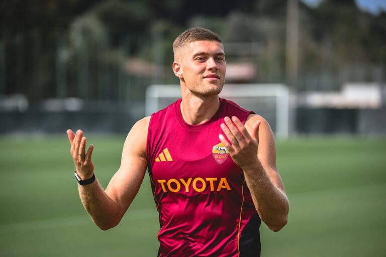 Новини спорту - Вест Гем продовжує полювання за Довбиком, маючи намір купити його взимку