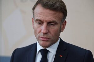 Новини світу - Французи назвали винного в нинішній політичній кризі