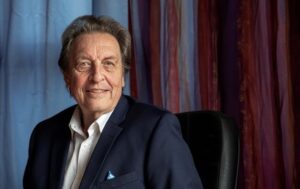 Новини світу - Громадянство РФ - за честь: батько Ілона Маска відзначився новою заявою