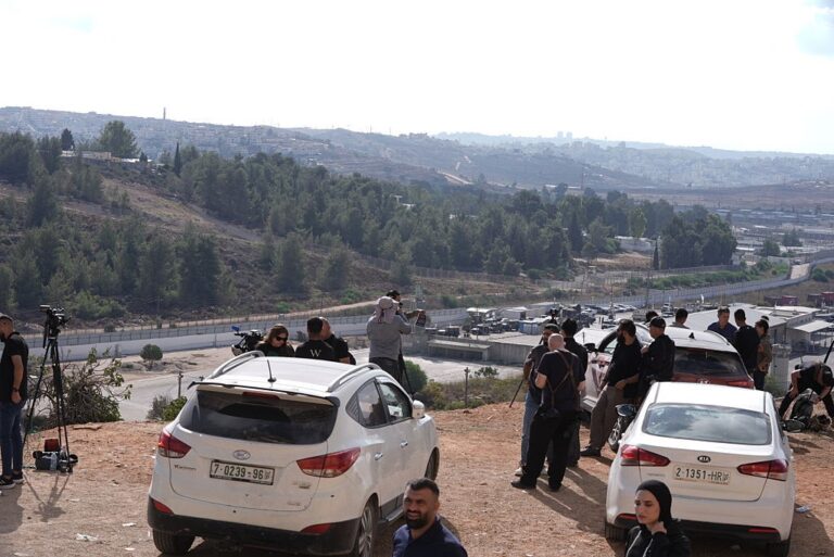 Новини світу - Ізраїль почав звільняти палестинських ув’язнених