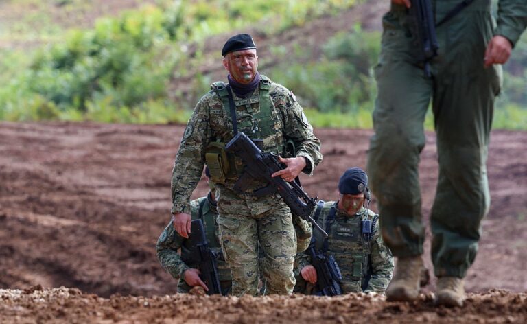 Новини світу - Хорватія повертає обов’язкову військову службу