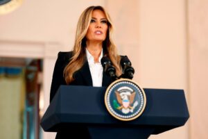 Новини світу - Меланія Трамп отримала особисту відповідь Путіна