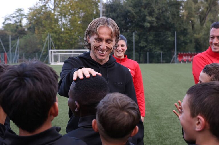 Новини спорту - Модріч близький до повернення в Реал Мадрид