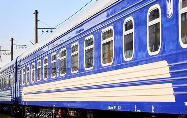 Новини України - Поїзди на півночі України курсують з великими затримками
