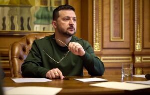 Новини України - Президент присвоїв звання героя 16 містам