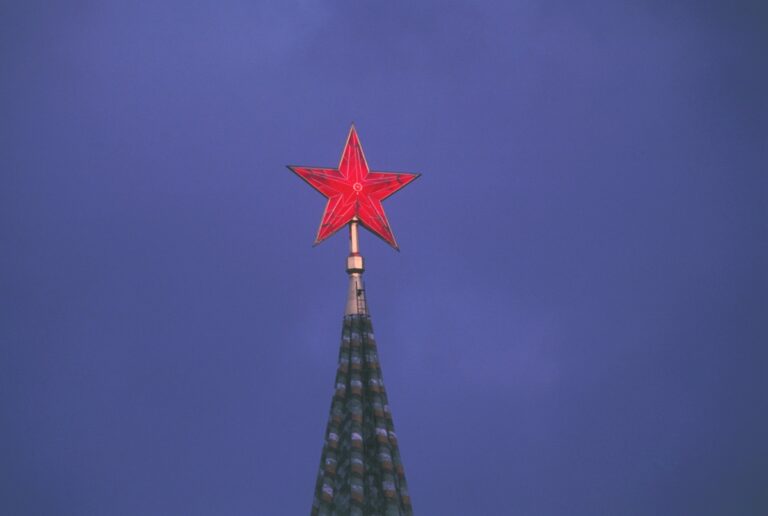 Новини світу - Путіну пообіцяли захоплення Покровська та Куп'янська - ЗМІ