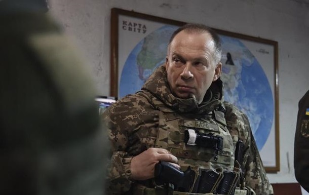 Новини України - Сирський відвідав військових на фронті