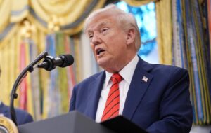 Новини світу - Трамп помилково опублікував заклик переслідувати його опонентів - ЗМІ