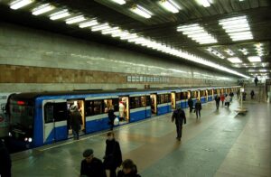 Новини Києва - У метро Києва пасажир впав на колії