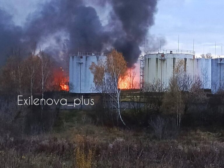 Новини світу - У Підмосков'ї зайнялася нафтобаза після атаки БпЛА