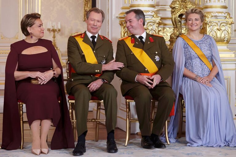 Новини світу - Великий герцог Люксембургу зрікся престолу