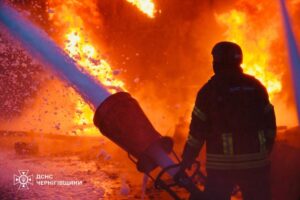 Новини України - Зеленський подякував рятувальникам за оперативну роботу