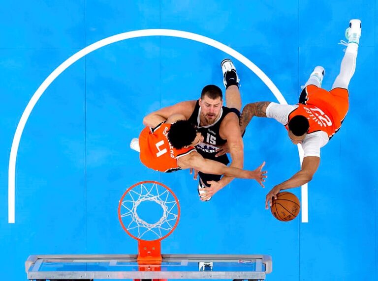 Новини спорту - Гравець Денвера обіграв стартову п&rsquo;ятірку суперника