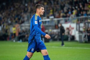 Новини спорту - Маліновський на пресконференції розповів, як краще грати з Ісландією