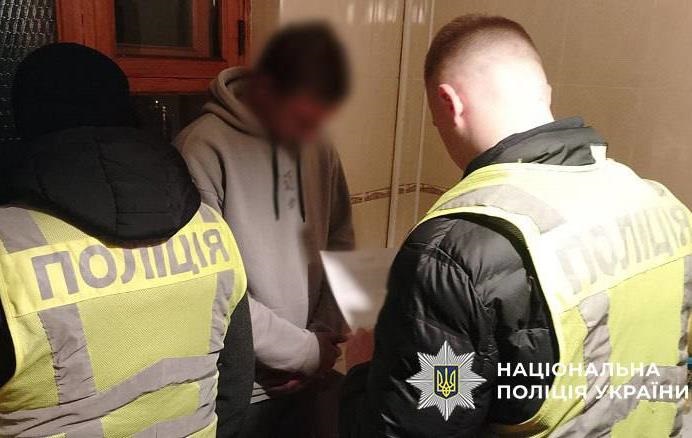 Новини Києва - В Києві троє молодиків побили військового, що перебував на реабілітації