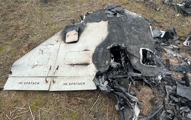 Новини України - Атака на Рівненщину: пошкоджені житлові будинки та авто