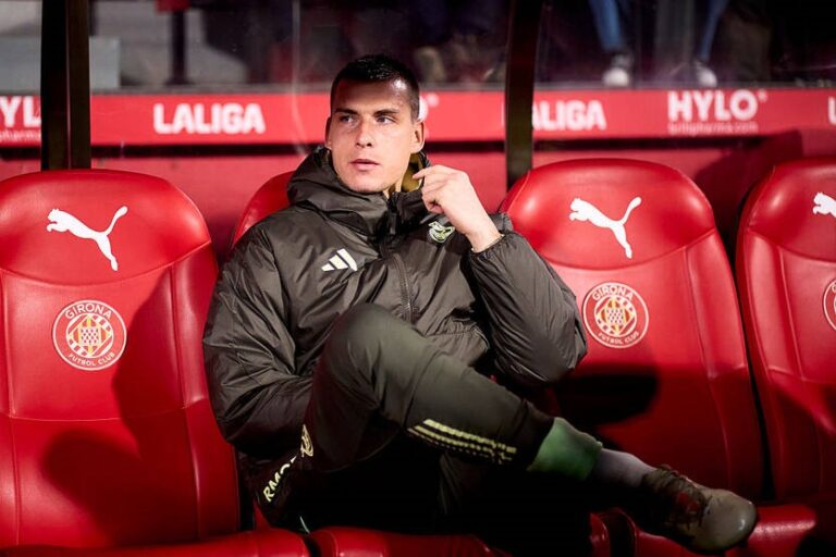 Новини спорту - Італійський гранд придивляється до українського воротаря