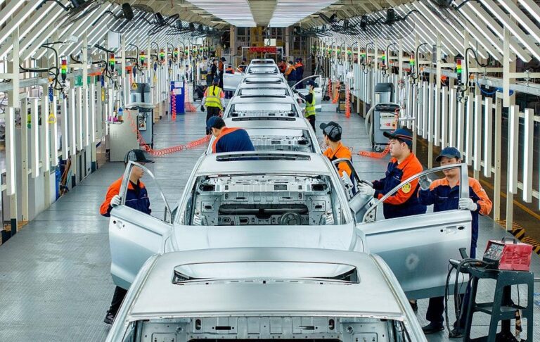 Авто новини - Китай встановив новий рекорд з виробництва автомобілів