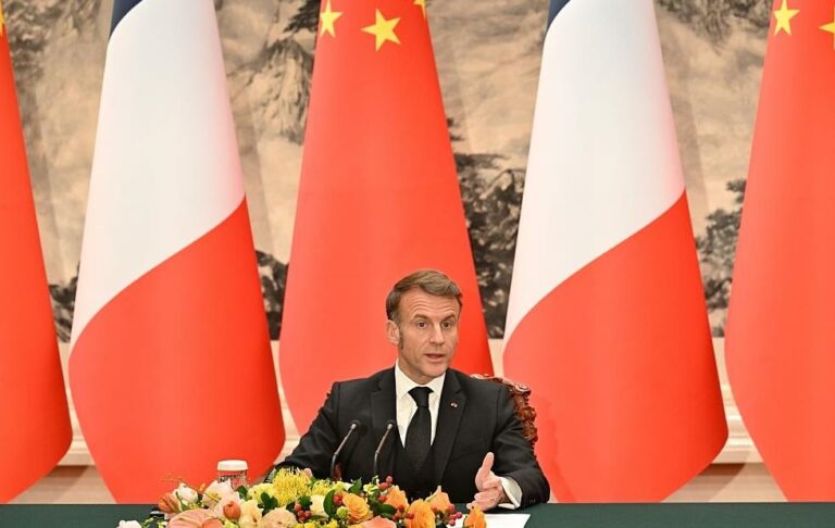 Новини світу - Макрон запропонував рішення щодо війни в Україні