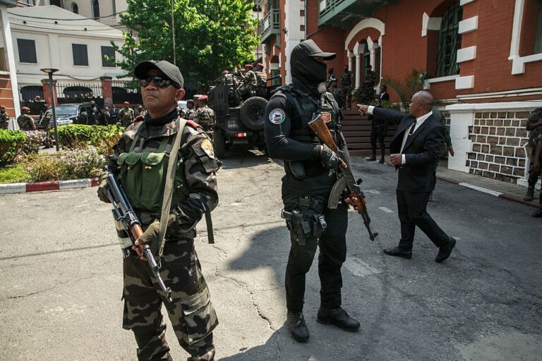 Новини світу - РФ передала зброю військовому уряду Мадагаскару після перевороту - ЗМІ