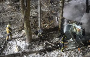 Новини України - РФ вдарила по Запоріжжю: пошкоджено багатоповерхівку