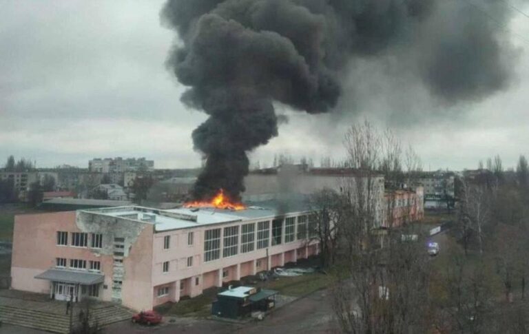 Новини України - Росія атакувала дронами спортивну школу в Шостці