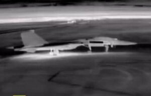 Новини України - СБУ уразила два російські літаки Су-27 в Криму