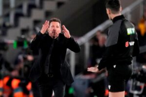 Новини спорту - Тренер Атлетіко оновив антирекорд виступів на Камп Ноу