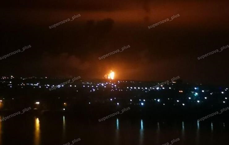 Новини світу - У РФ палає черговий НПЗ &ndash; соцмережі