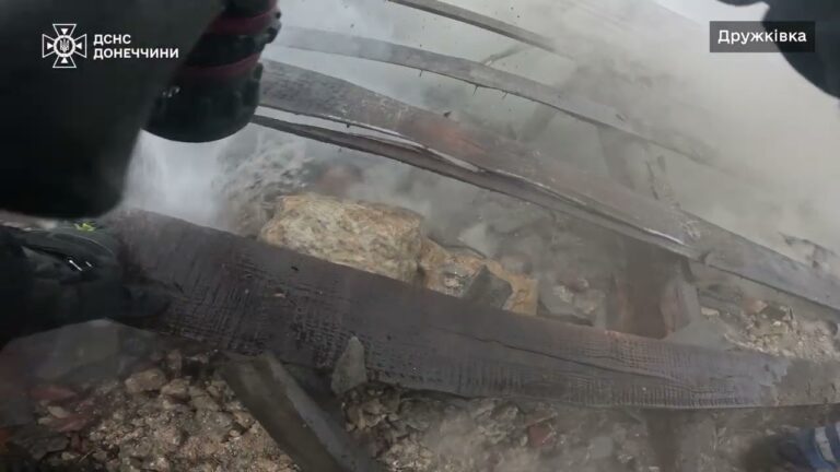 росія обстрілює Донеччину: рятувальники ліквідували наслідки атак