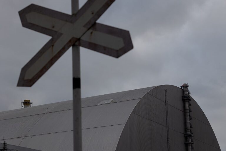 Новини України - Захисному саркофагу ЧАЕС загрожує обвал