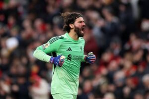 Новини спорту - Голкіпер Ліверпуля увійшов в історію Прем’єр-ліги