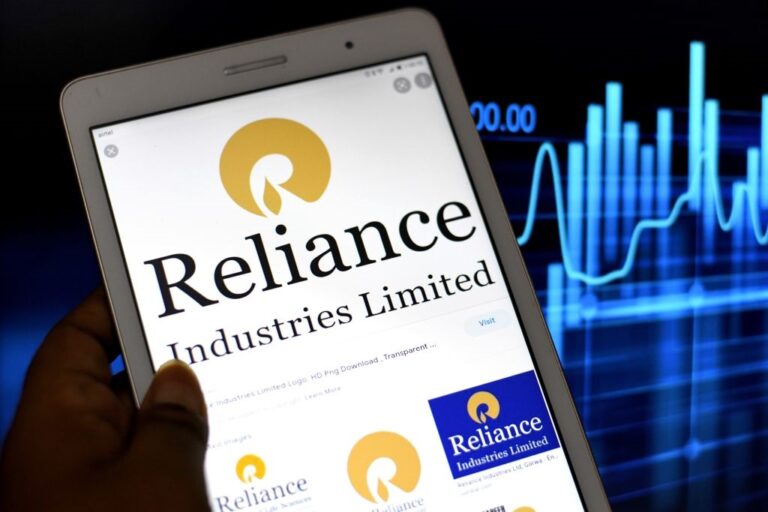 Новини бізнесу - Найбільший НПЗ Індії відновив імпорт нафти з Росії - ЗМІ