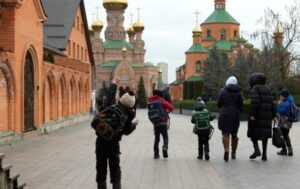 Новини України - Підпільна школа УПЦ: настоятель монастиря виїхав з України - ЗМІ